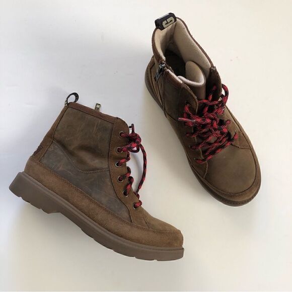 UGG Robley red lace up leather boots NWOT size 37 - Picture 1 of 12